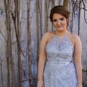 Meet your Posher, Kacey